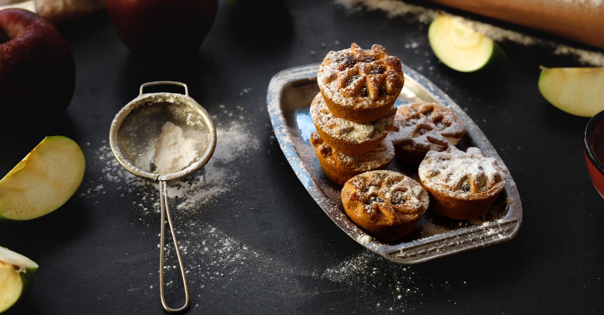 Air Fryer Apple Hand Pies