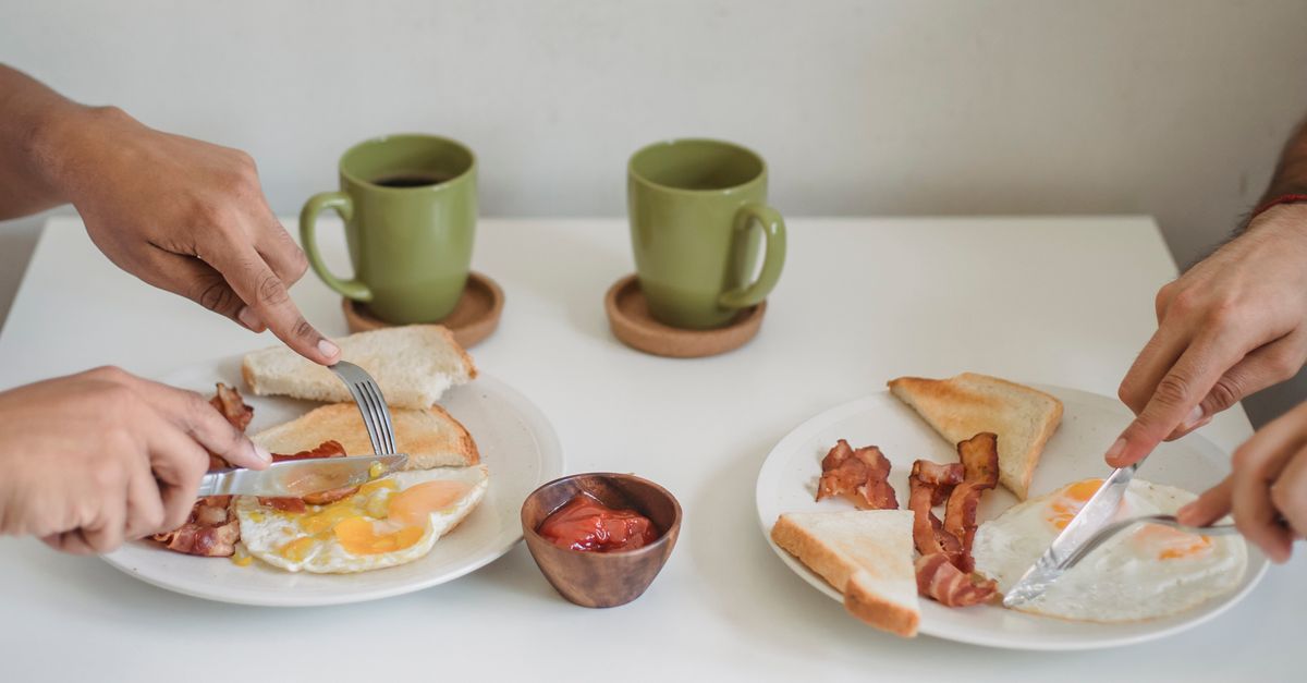 Air Fryer Bacon and Egg Cups
