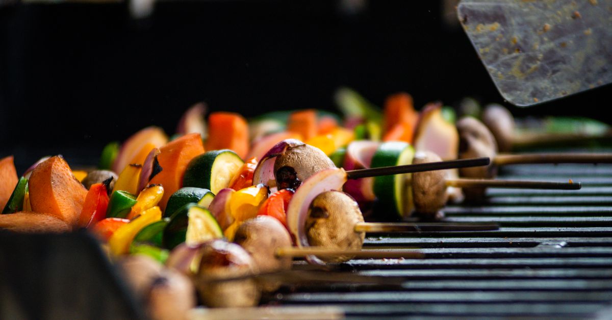 Air Fryer Halloumi Veggie Skewers