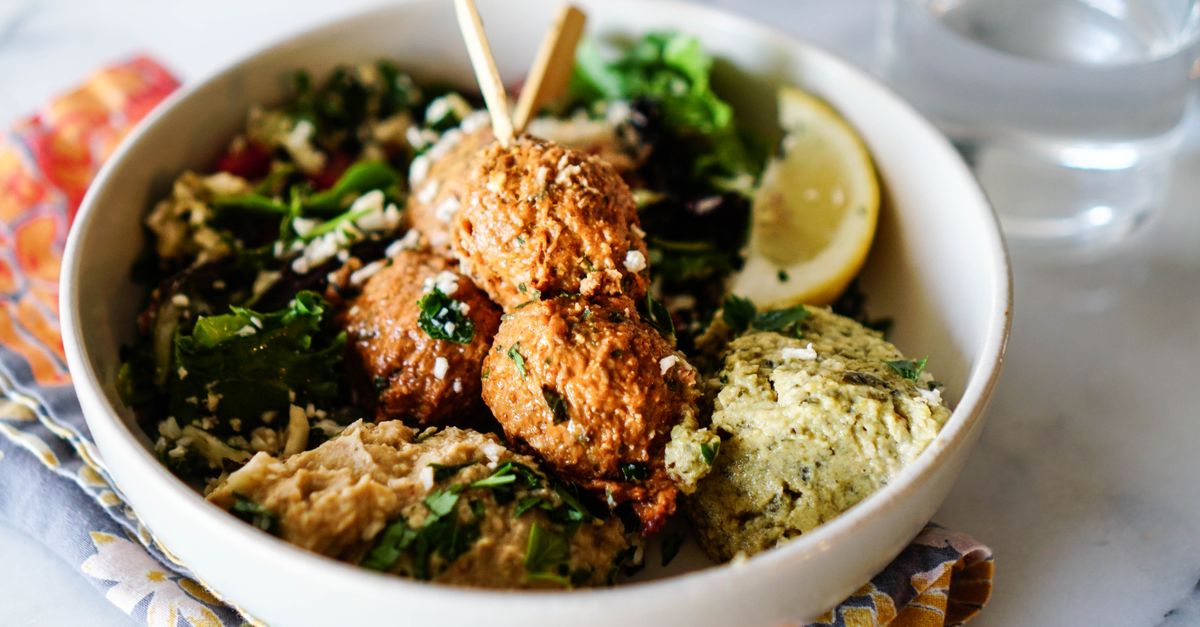 Crispy Air Fryer Falafel