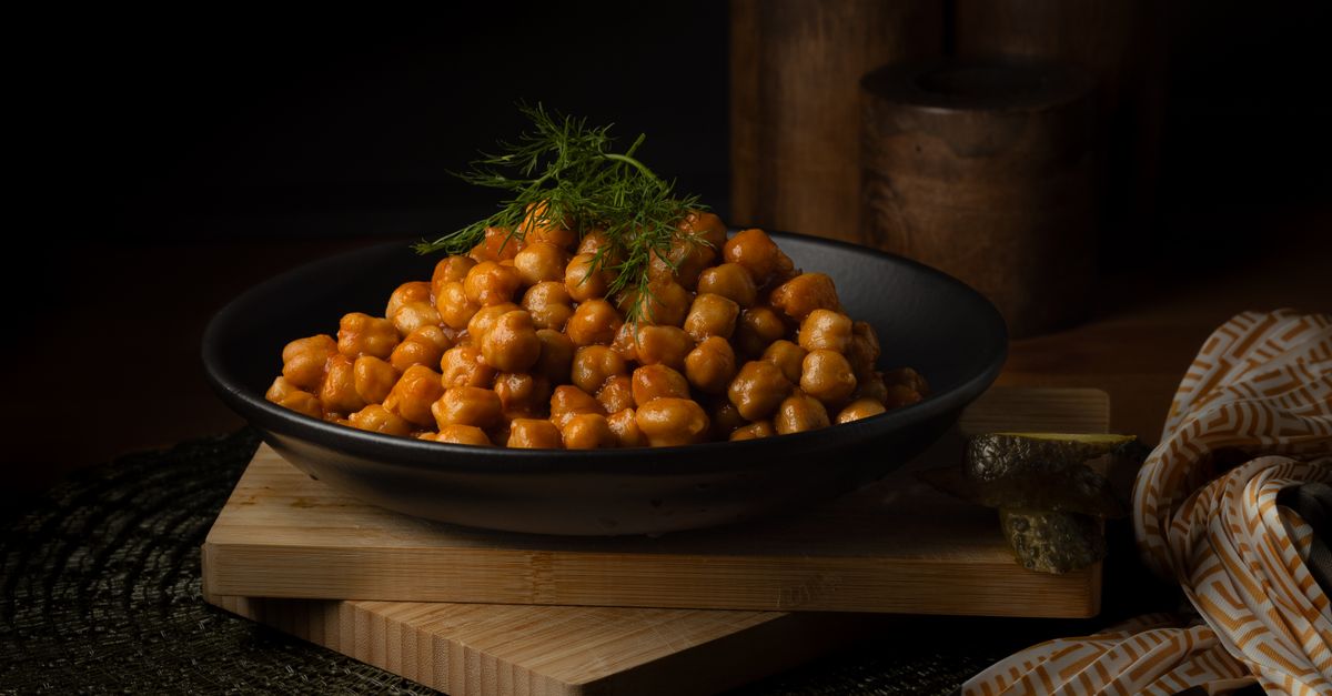 Crispy Sesame Chickpeas