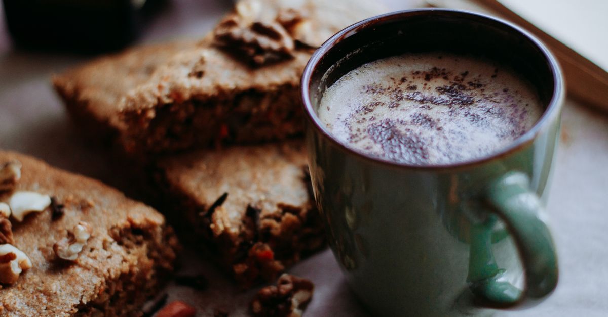 Coffee and Walnut Cake