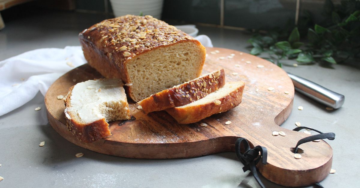 Honey Oat Sandwich Bread