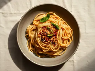 Ten Minute Chilli Garlic Noodles