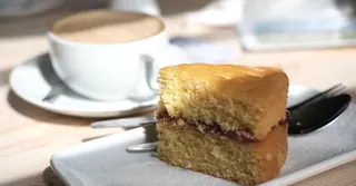 Classic Victoria Sponge